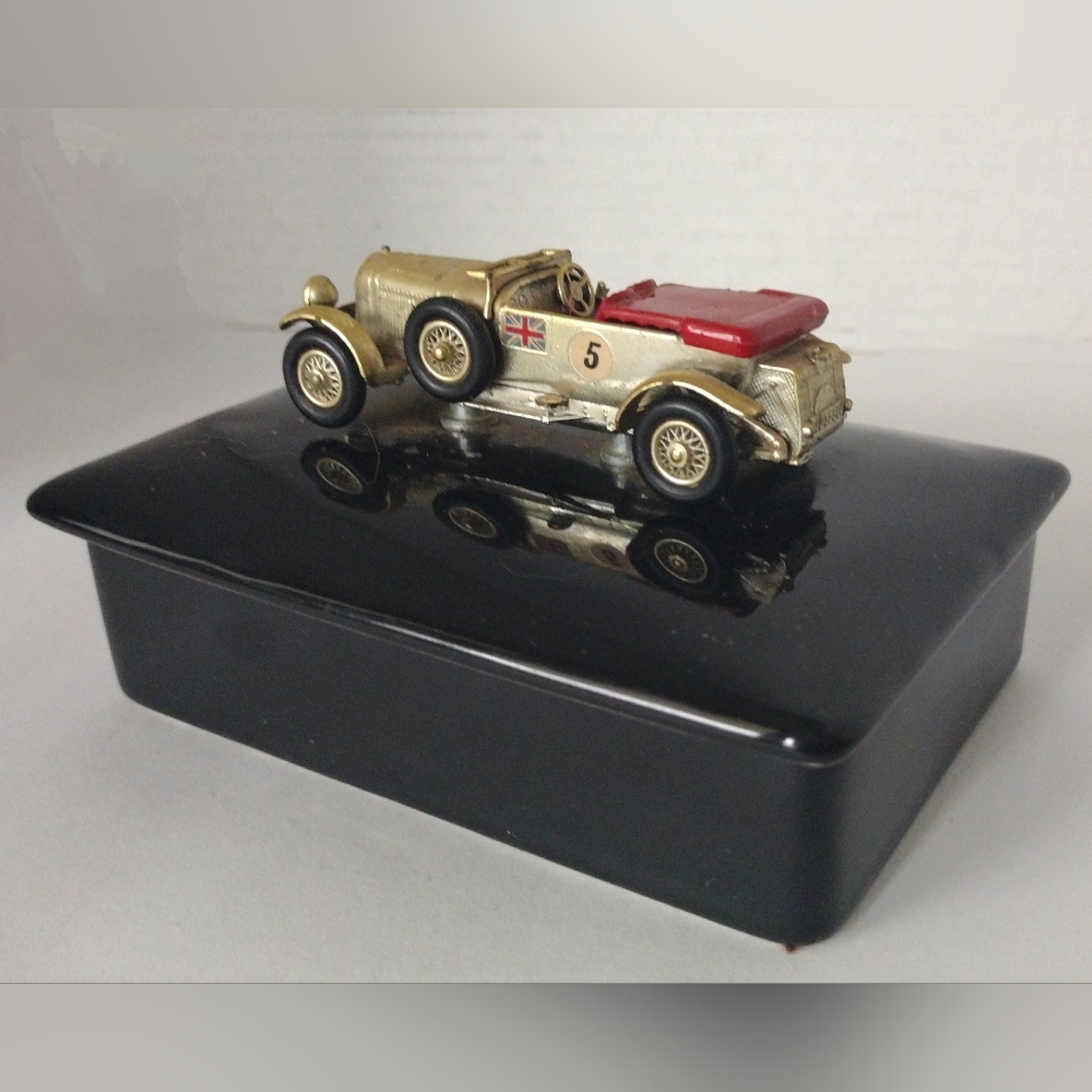 Vintage Men's Ceramic Box Lesney Matchbox 1929 Bentley  Fred Bronner Promotion …